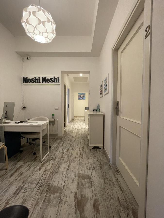 לינה וארוחת בוקר רומא Moshi Moshi מראה חיצוני תמונה
